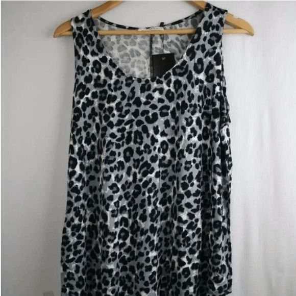 Zenana Grey Leopard Print Sleeveless Loose Fit Long Length Tank Women's Size XL - Picture 3 of 6
